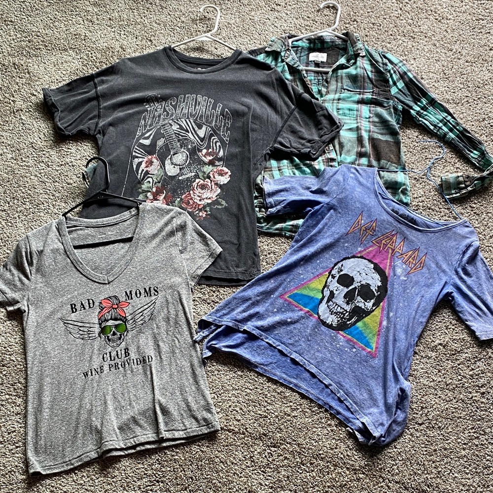 🖤 Womens XS Bundle Lot of 4 items